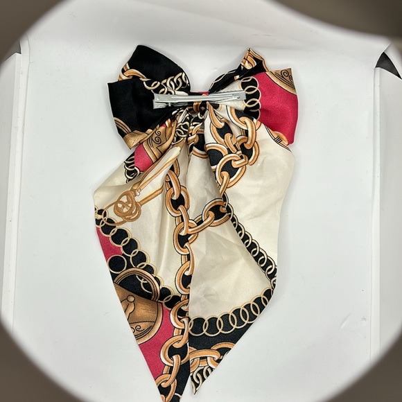 NWOT fashionable now scarf! - Picture 2 of 3